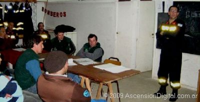 charla_bomberos