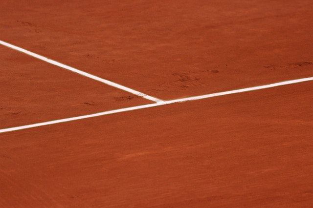 Tenis