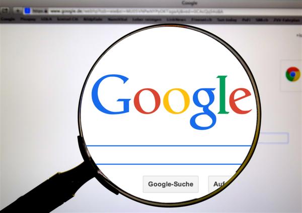 google-fisgoneara-en-tu-pasado-para-predecir-mejor-tus-futuras-busquedas_reference.jpg