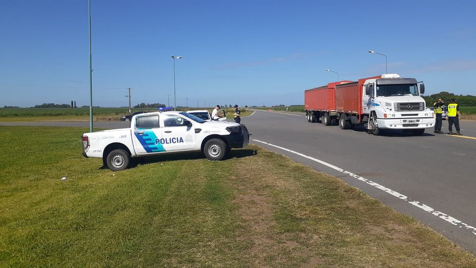 Dos aprehendidos y un secuestro automotor en Ferré RP50