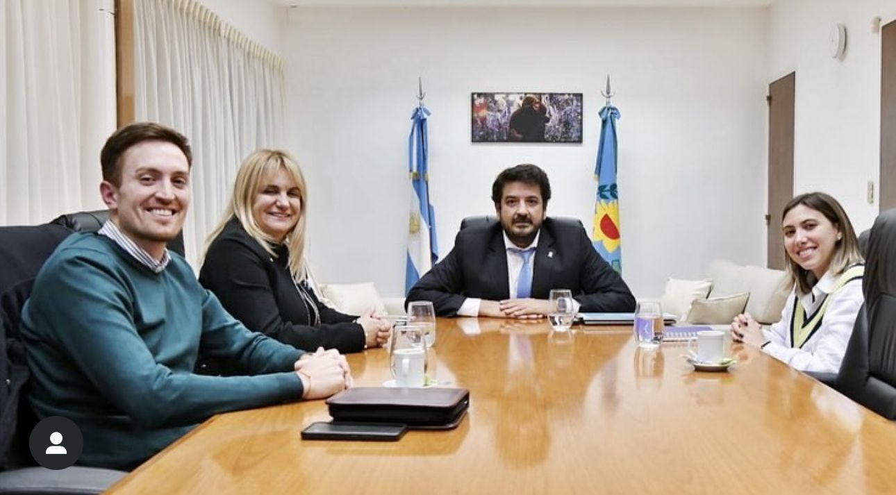 Importante Reunión de la Intendente de Gral. Arenales con el Ministro de Justicia.